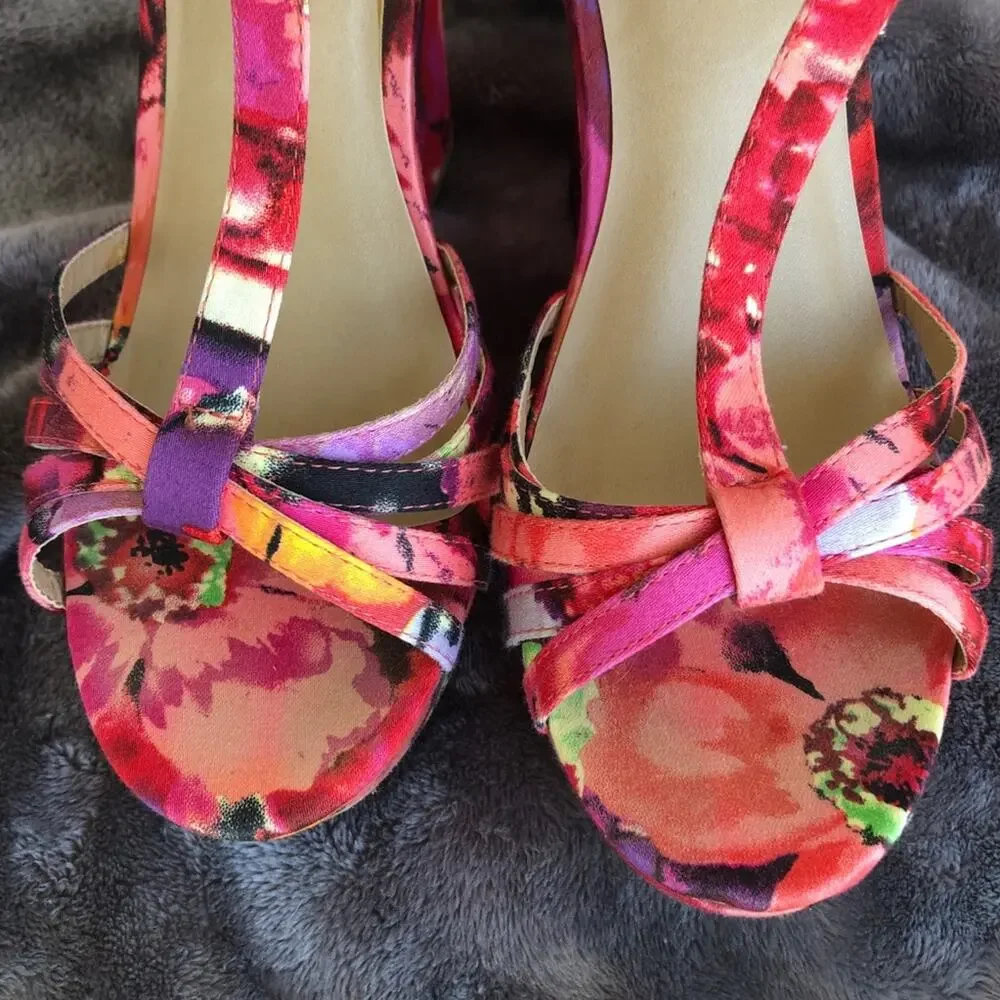 Call It Spring floral wedge sandals; sz 8